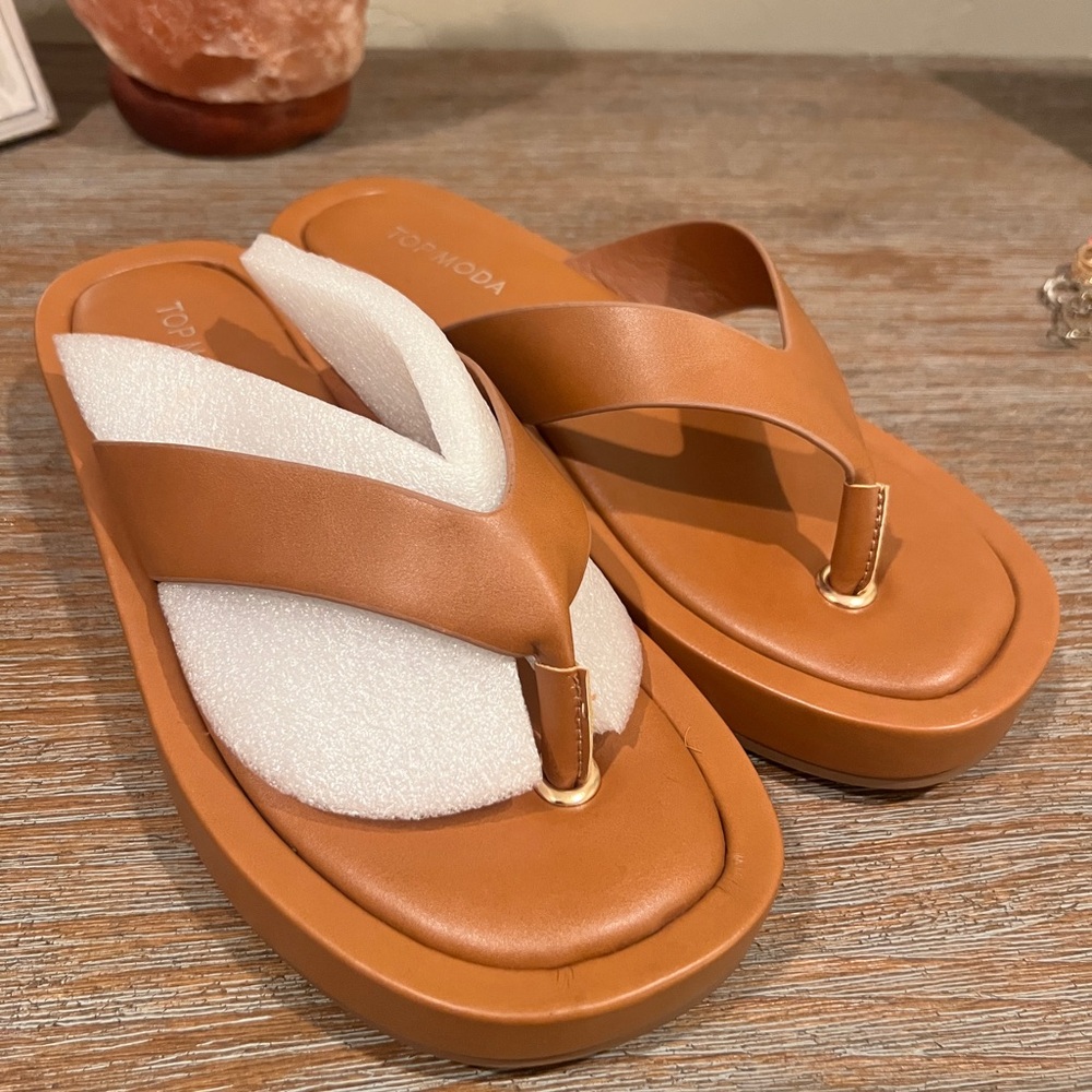 TOP Moda Women's Brown Platform Sandals